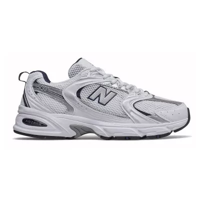 Sneakers Homme Sneakers New Balance MR530SG Blanc - New Balance à 120,00 € chez Hype