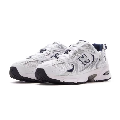 Sneakers Homme Sneakers New Balance MR530SG Blanc - New Balance à 120,00 € chez Hype